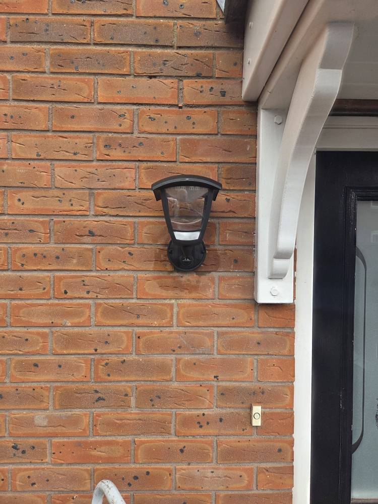 Exterior light installation